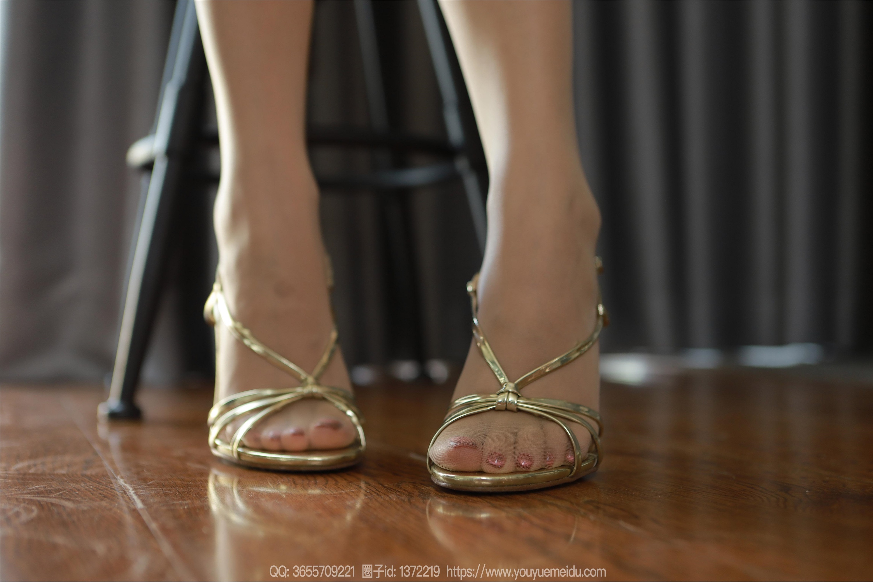 IESS异思趣向  2024.08.07 丝享家 1814 婉萍《吊带波点》